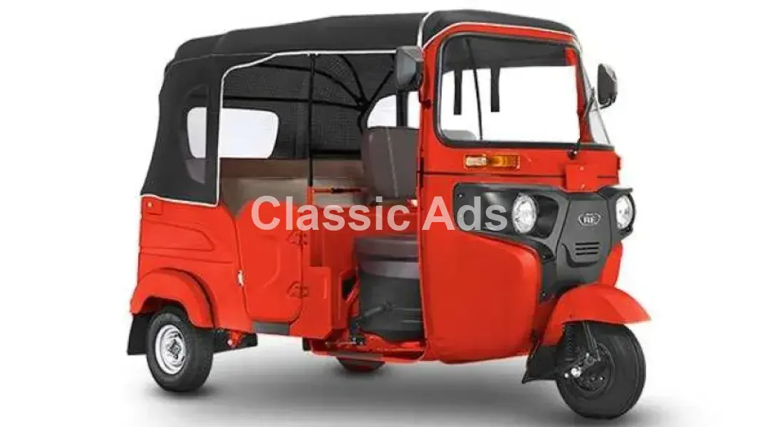Bajaj RE Tuk Tuk 2022
