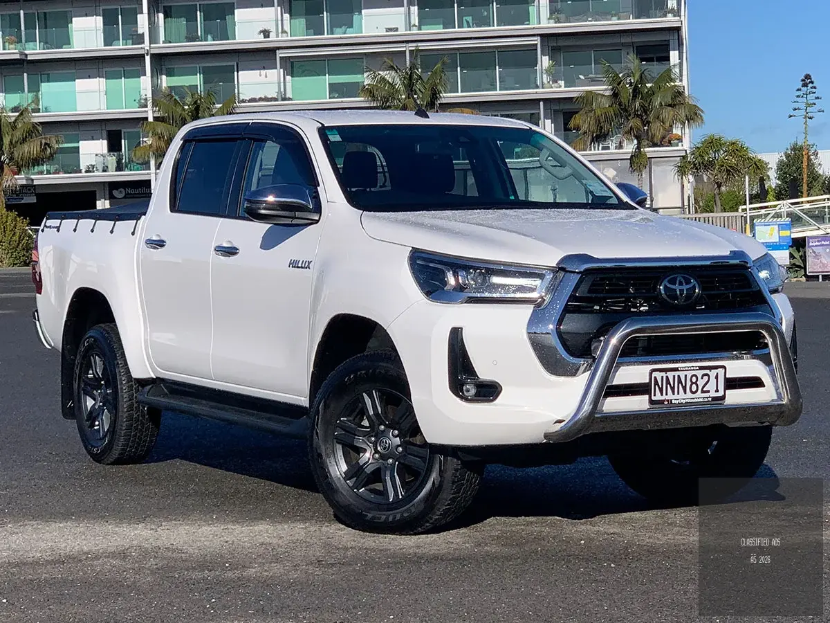 Toyota Hilux 2021 - Image 1