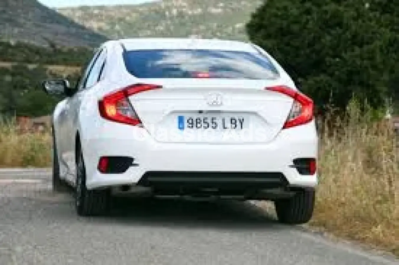 Honda Civic 2020 - Image 4