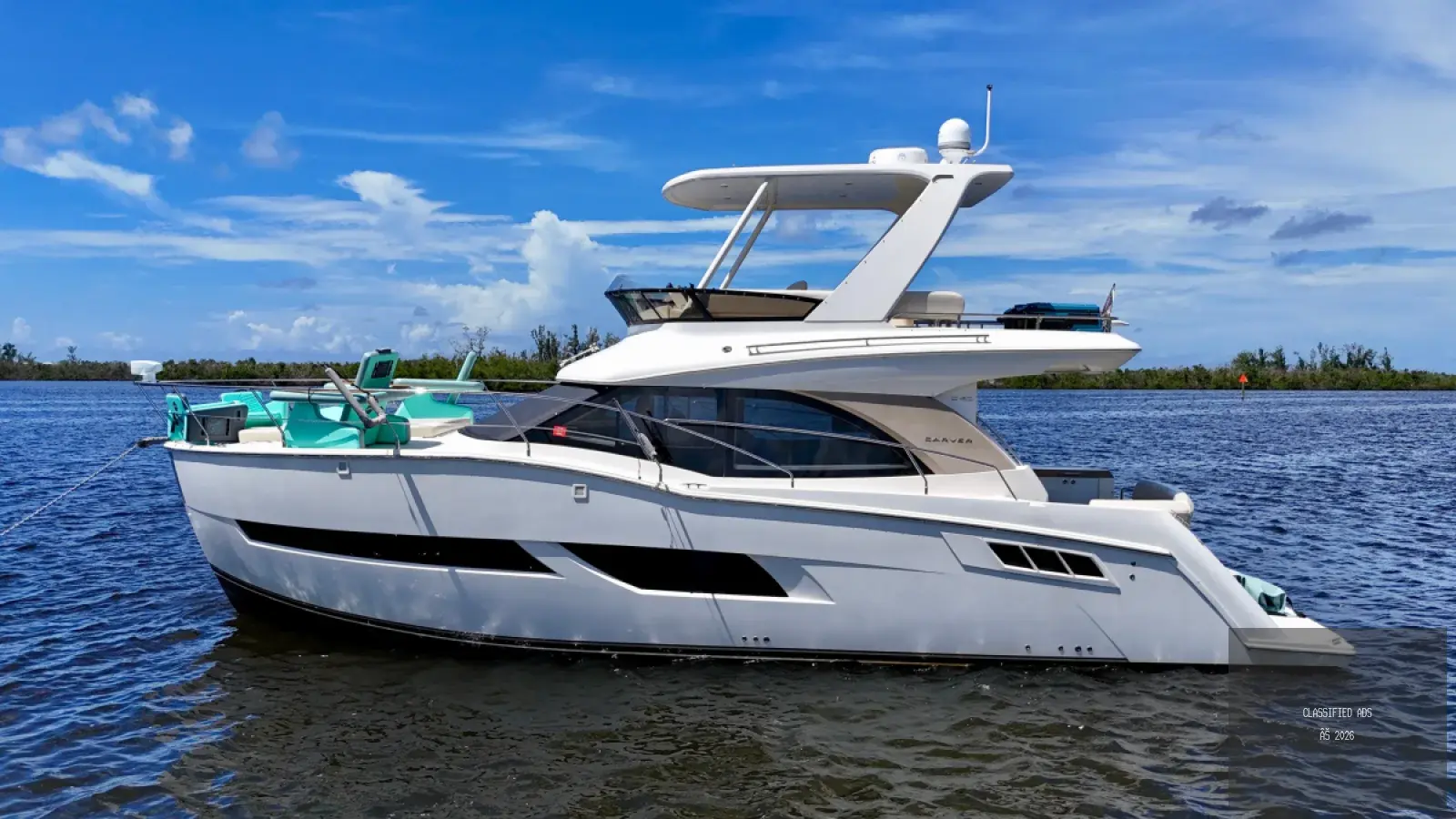 Luxury Yacht 40ft - Image 1