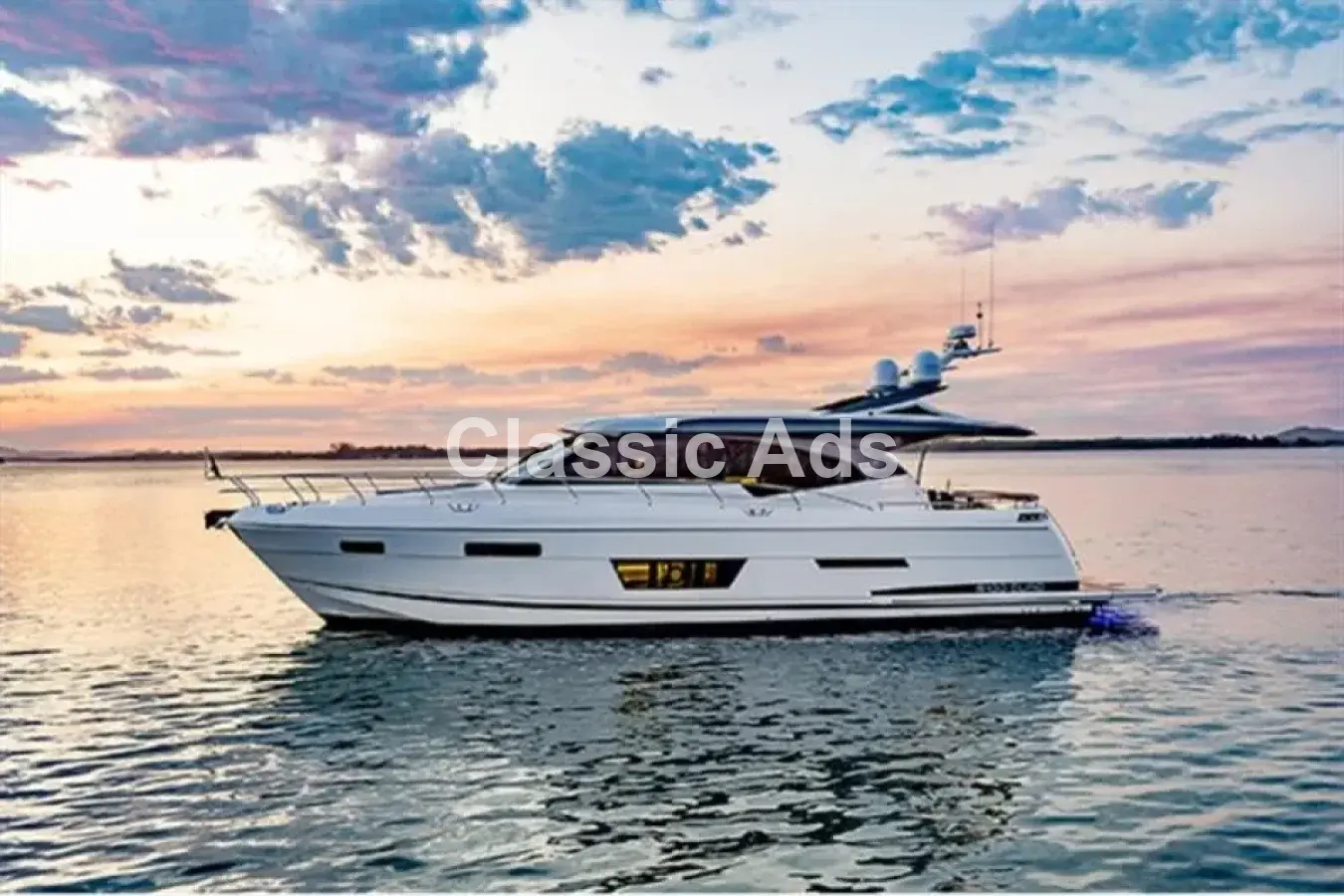 Luxury Yacht 40ft - Image 2