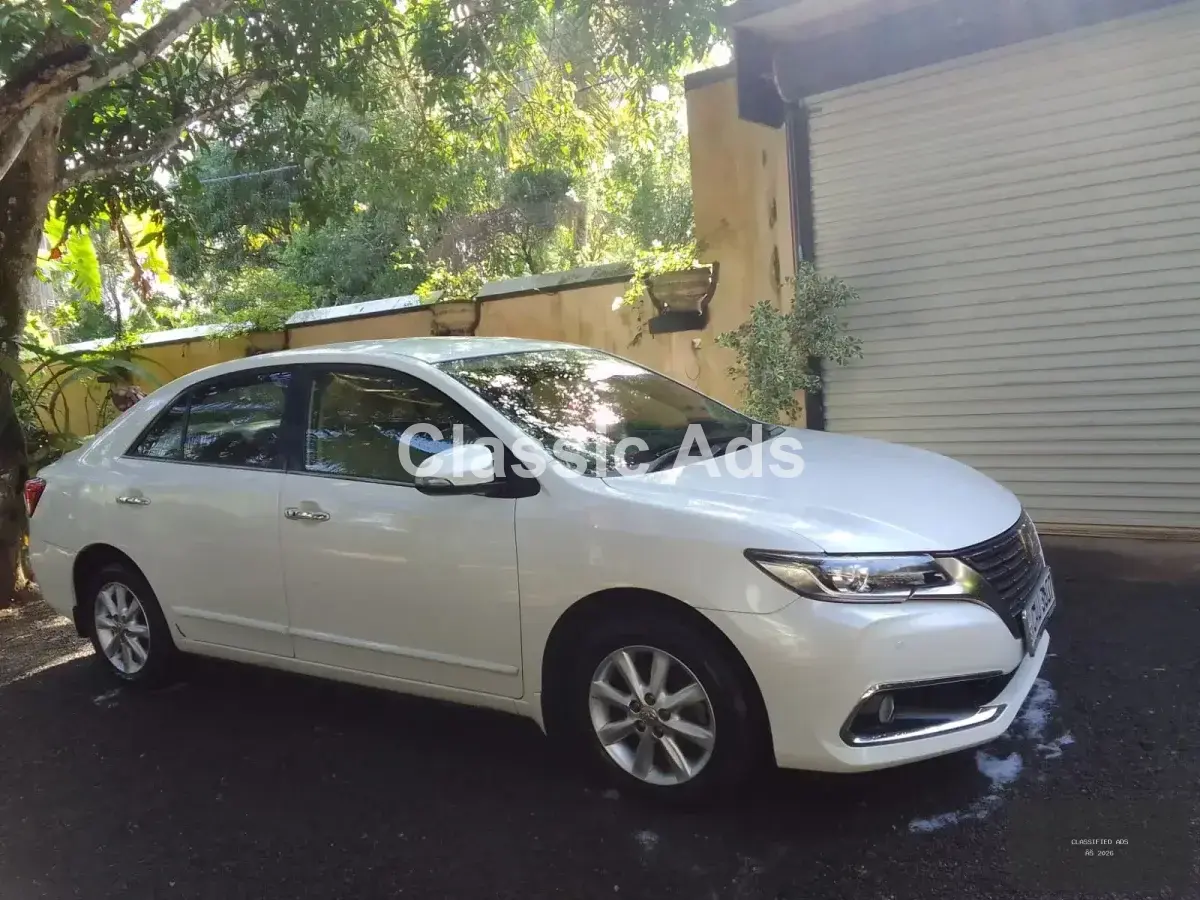 Toyota Premio 2017 - Image 5