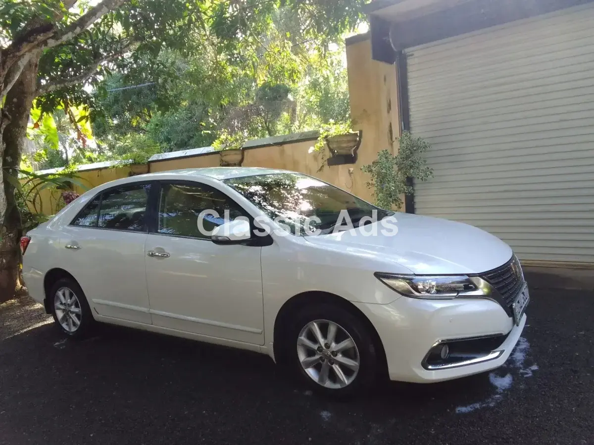 Toyota Premio 2018 - Image 4
