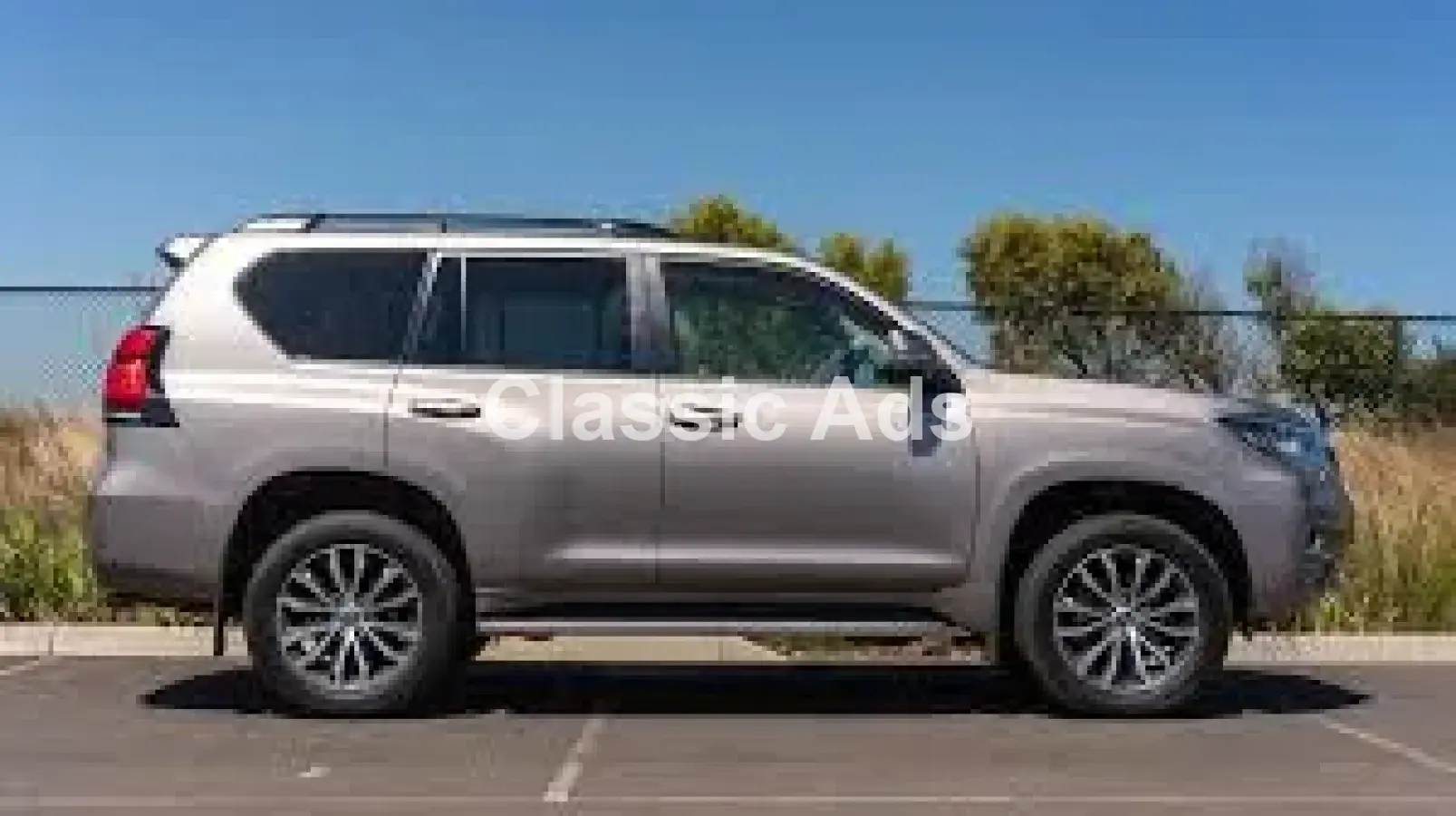 Toyota Land Cruiser Prado 2022 - Image 1