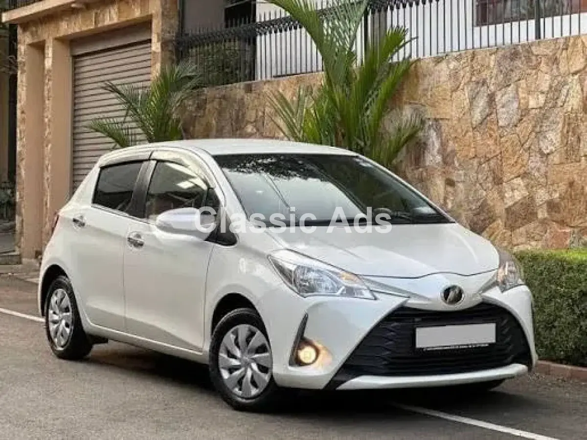 Toyota Vitz 2020 - Image 2