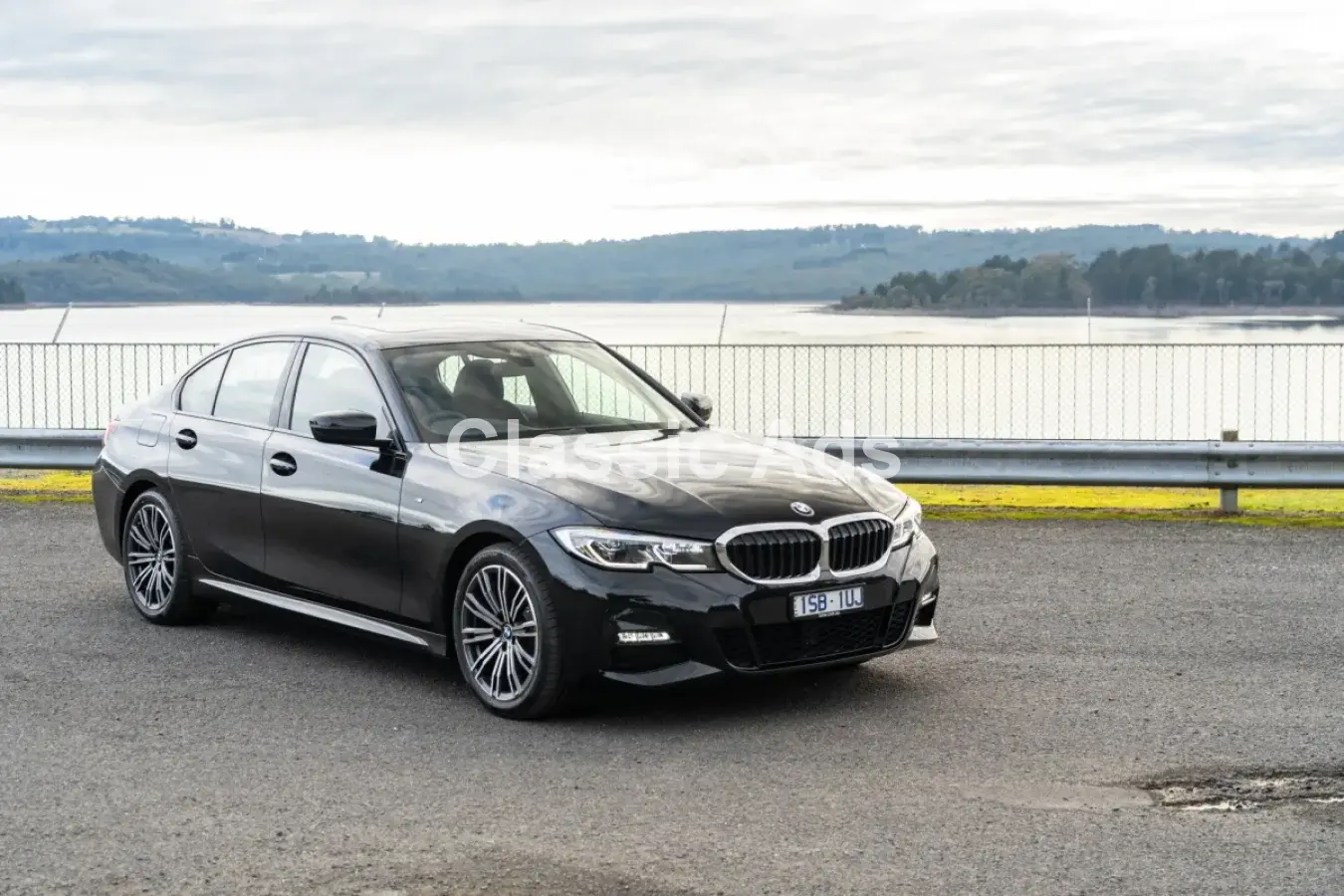 BMW 320i 2021 - Image 4