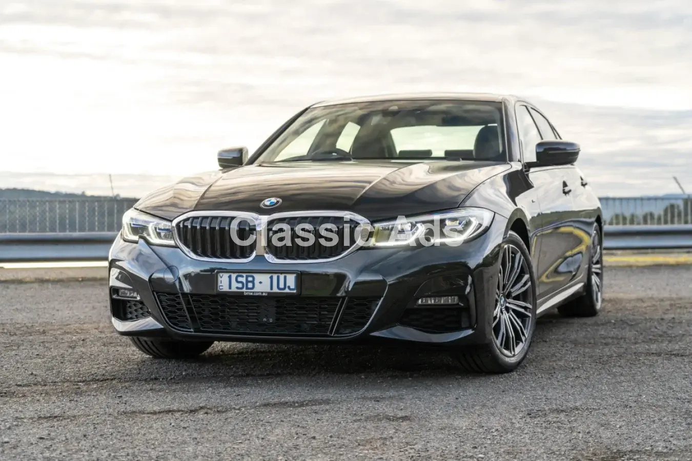 BMW 320i 2021 - Image 3
